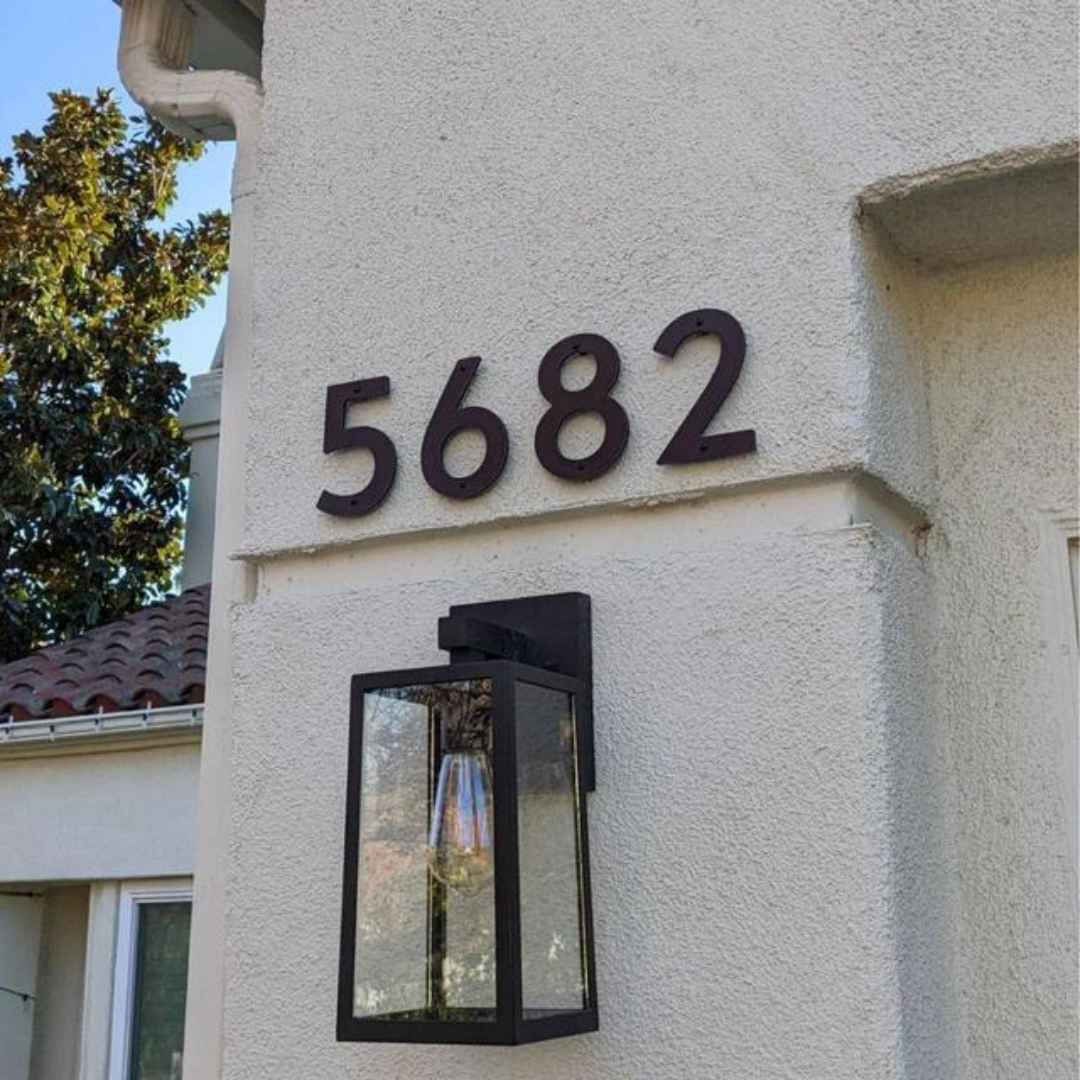 CLASSIC MODERN house numbers