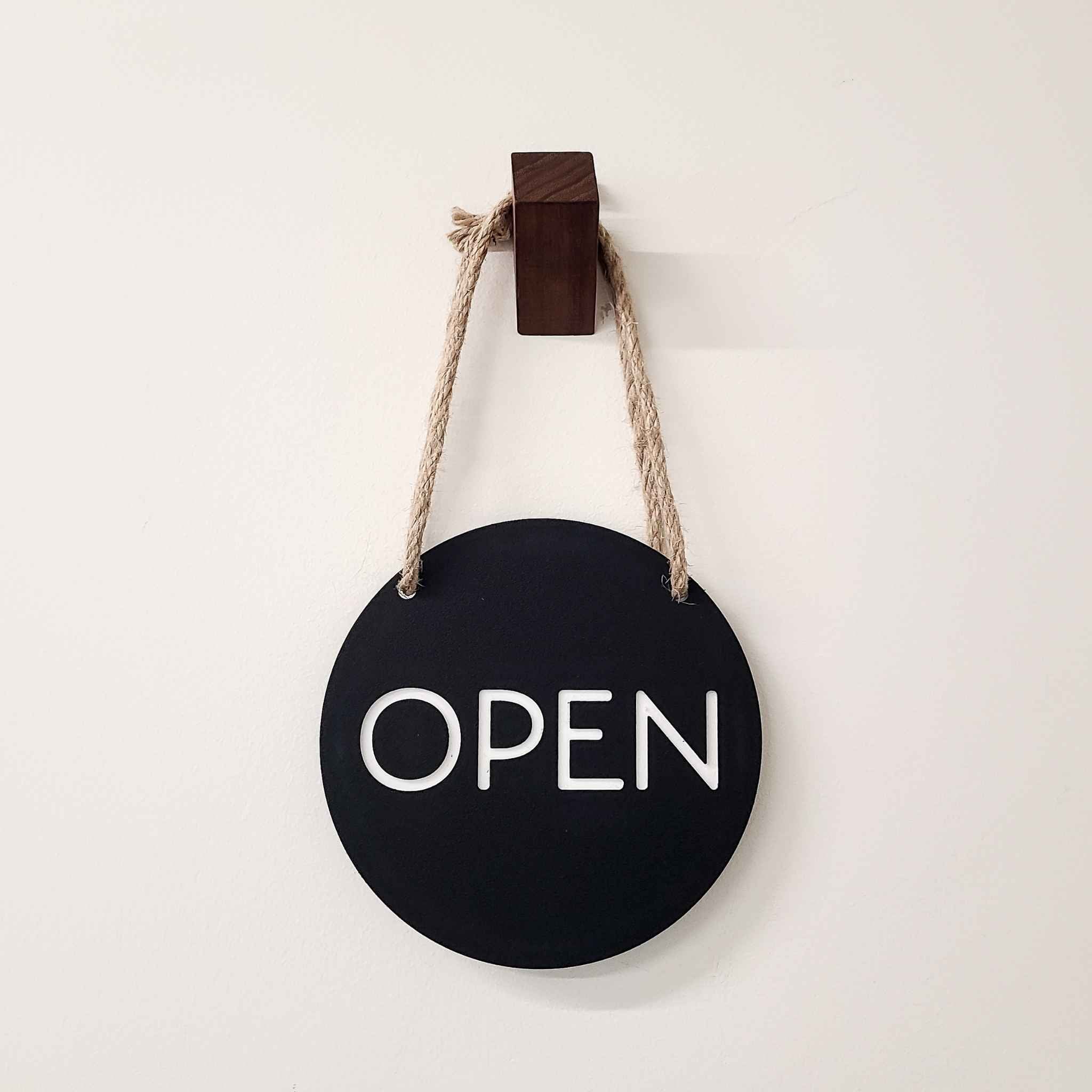 Black Open and Closed Window Sign – LETTERCUT