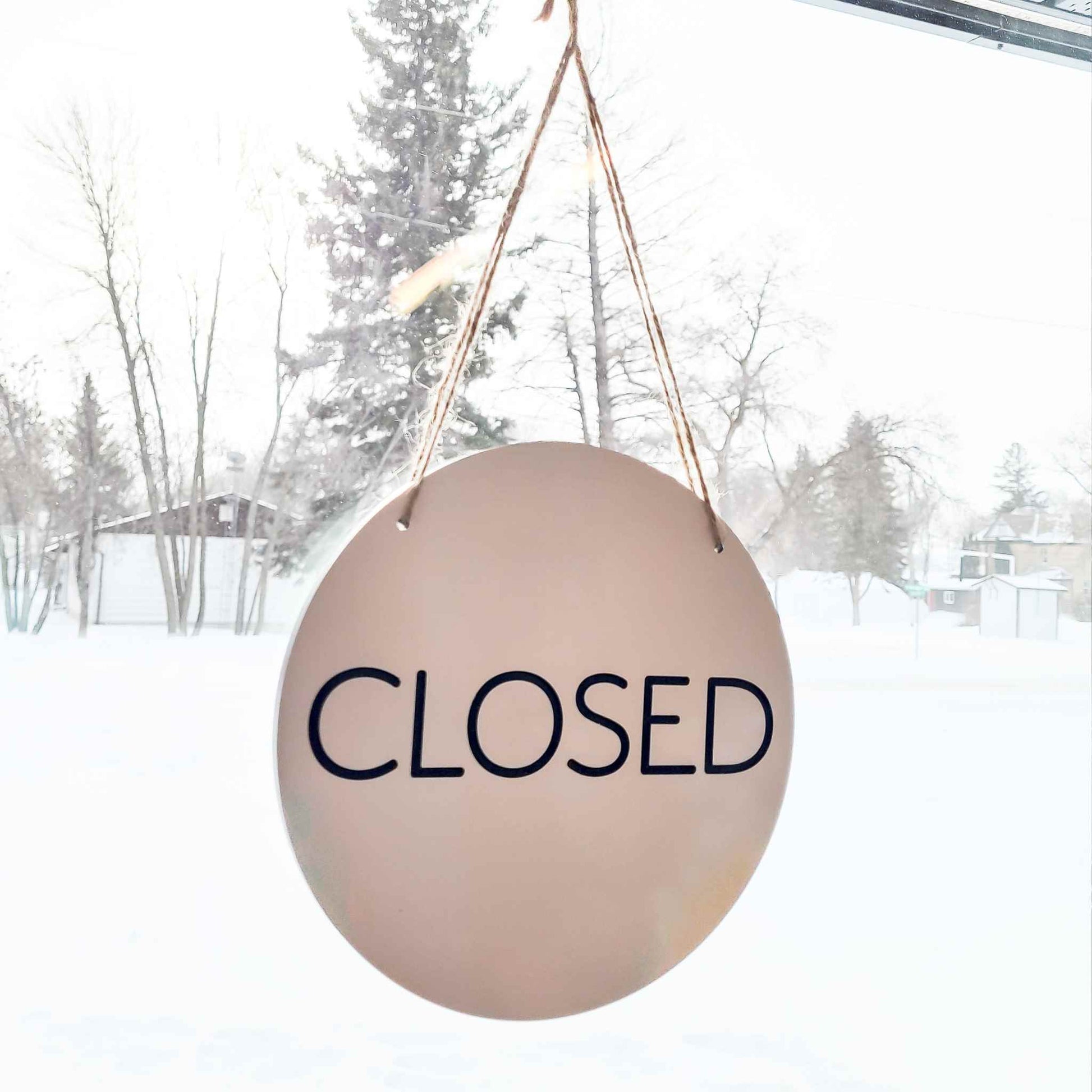 Closed window sign for salon and retail store sign