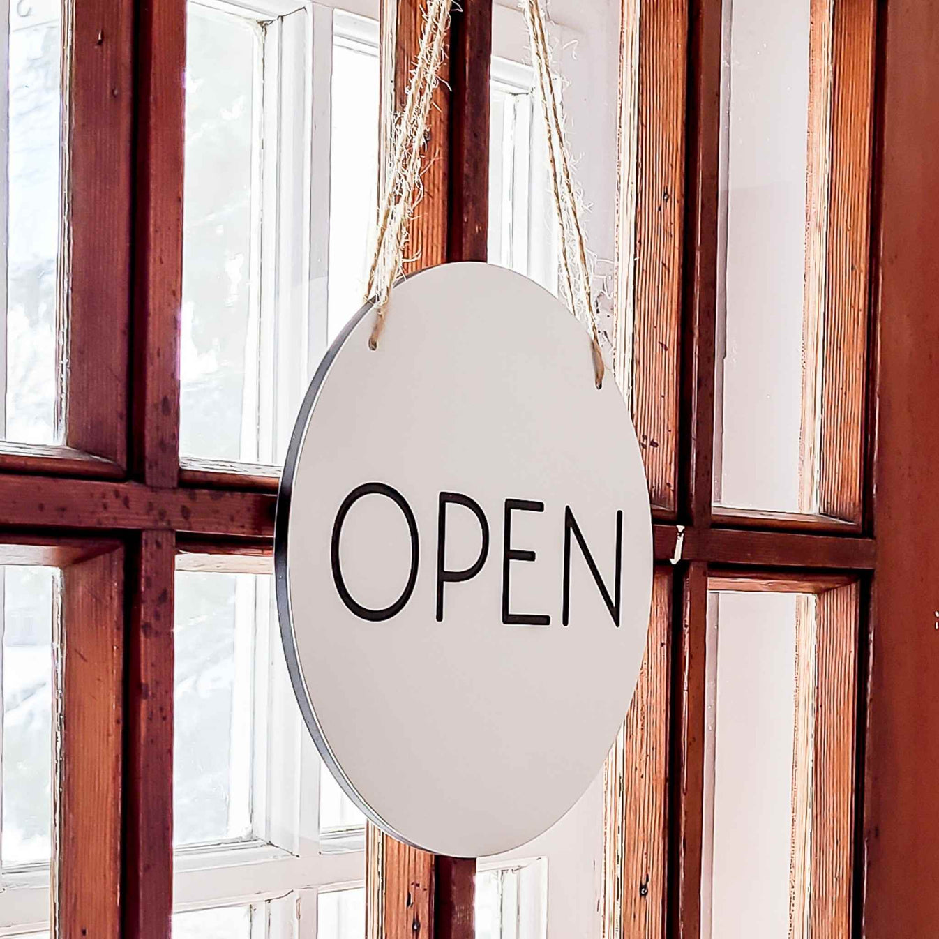 Open and Closed Window Sign – LETTERCUT