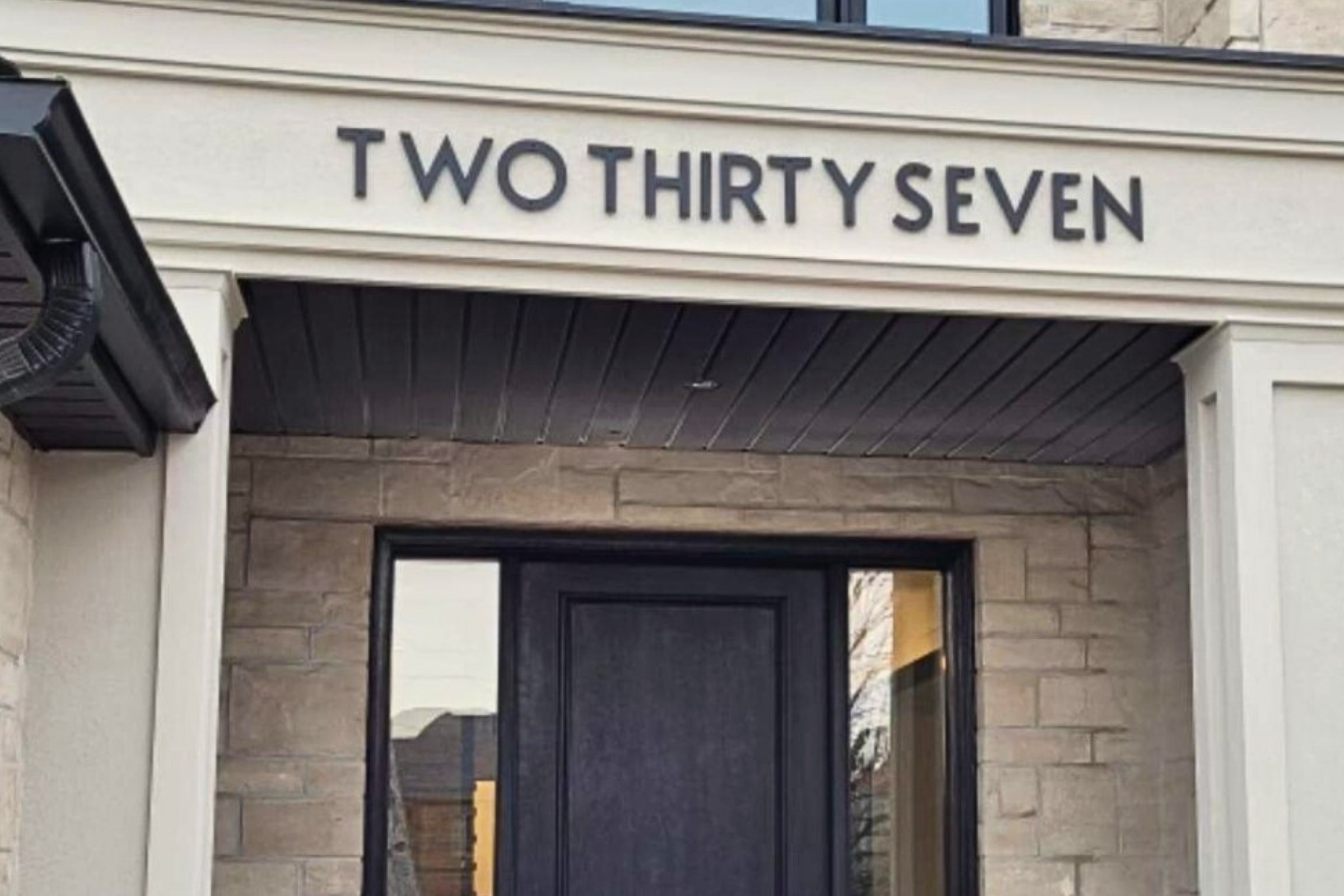 CLASSIC MODERN house numbers and letters to spell out your address number